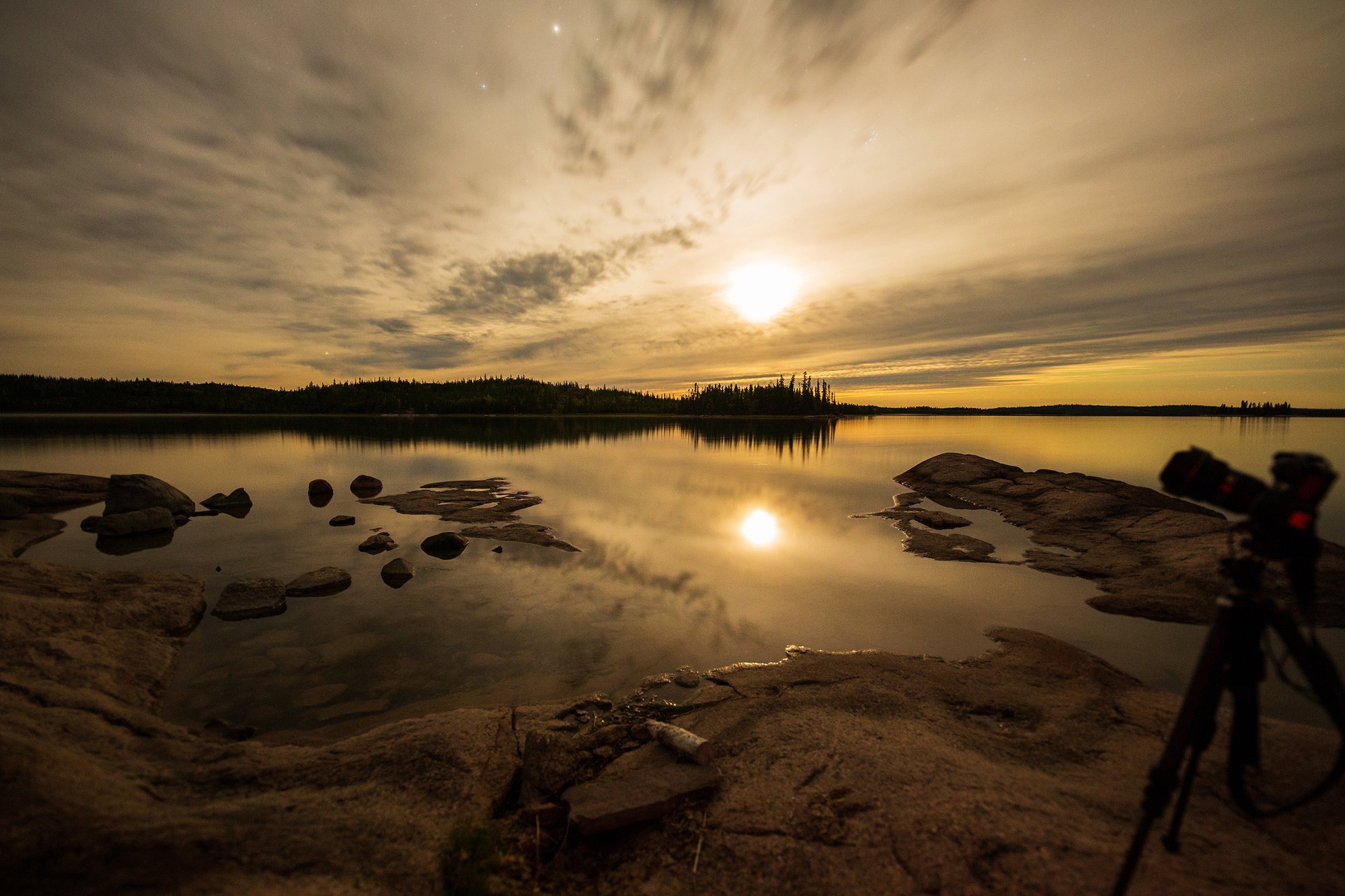 Coucher de soleil-Aaron Von Hagen-Horizontal