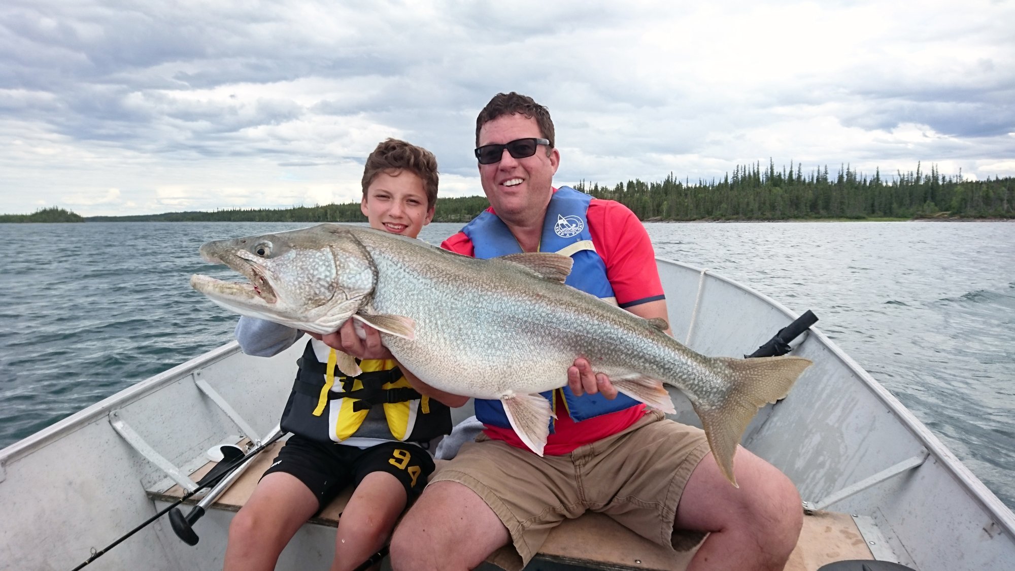 Fishing 2-Summer-Elise Aastrup-Horizontal