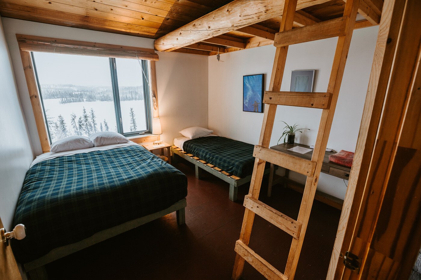 Sunset 3 Rooms Winter 2019  Martina Gebarovska (1)-1