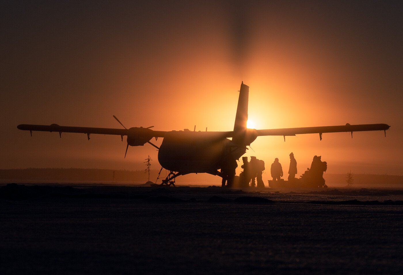 sunrise plane on ice Winter 2019 - Martina Gebarovska (5)-1