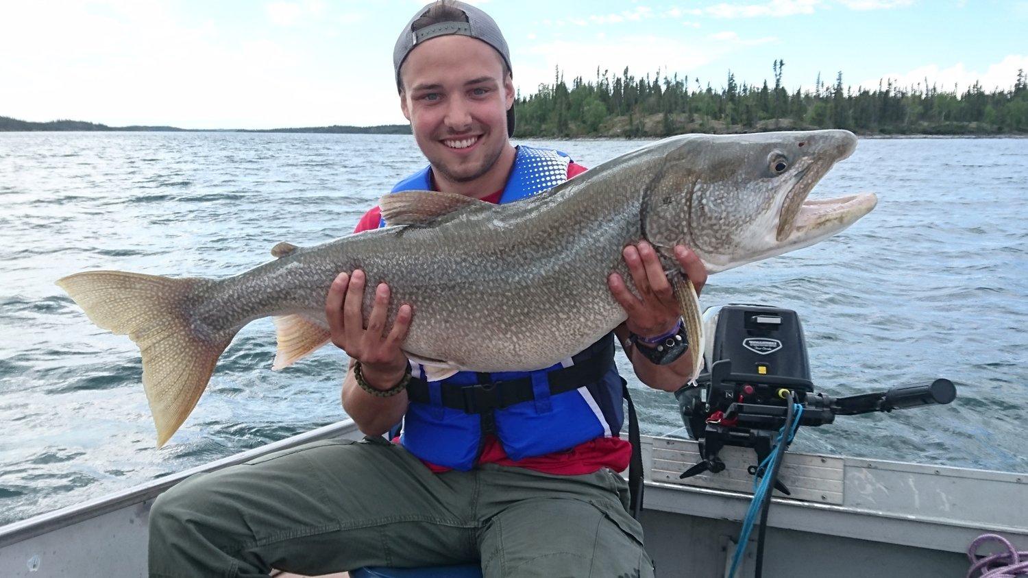 Big Catch Fishing-Eté-Elise Aastrup-Horizontal