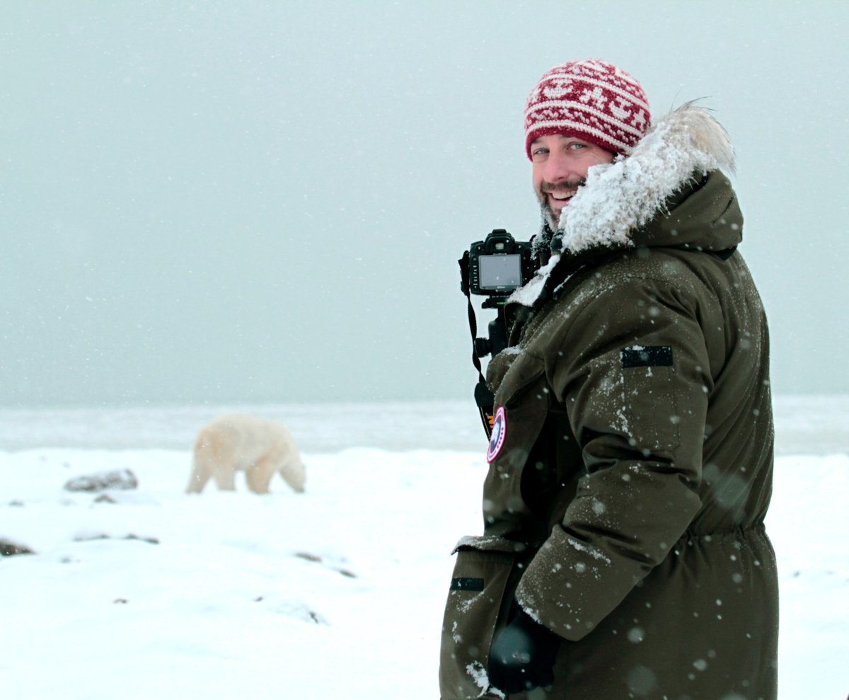 ARCTIC_KINGDOM_Polar-Bear-and-Man-DAVID_BRIGGS-Edited